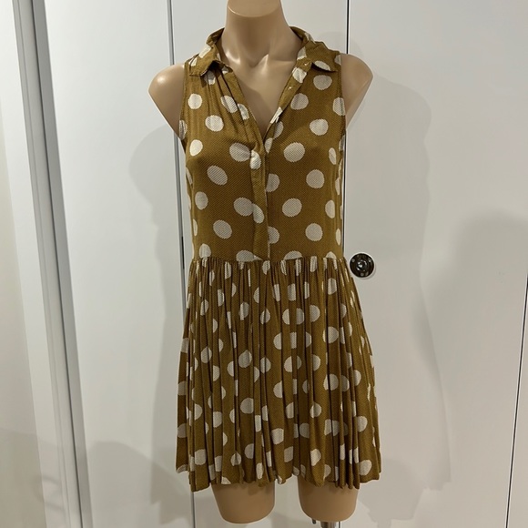 Dresses & Skirts - Cute Minkpink Mustard Spot Dress Size 8
